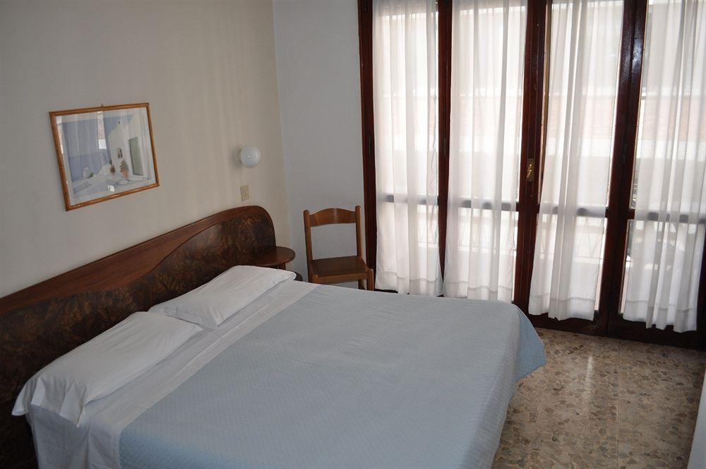 Hotel Cecile Pisa Eksteriør bilde