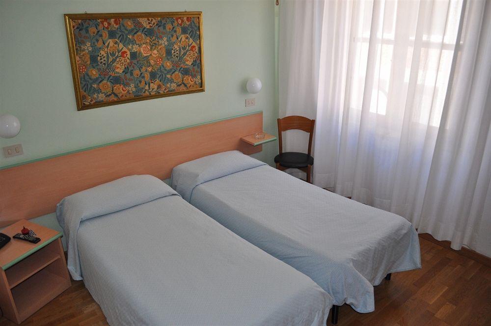 Hotel Cecile Pisa Eksteriør bilde